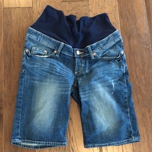 Motherhood Oh Baby denim shorts